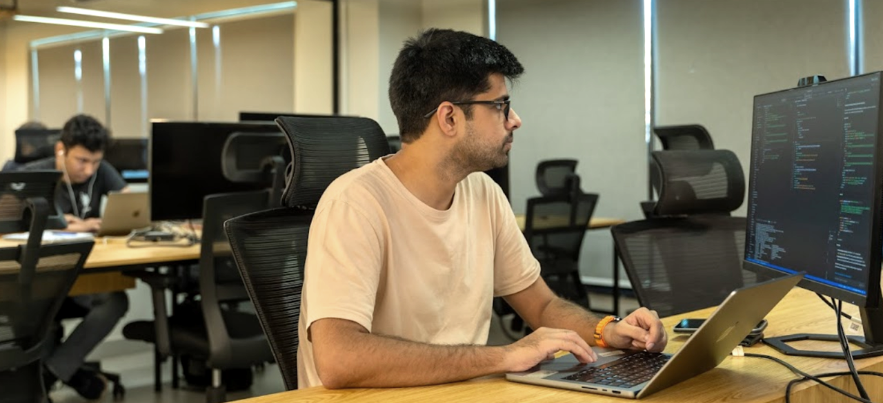Top 5 Pakistani Startups Disrupting the Tech Industry in 2025 - DigiIT